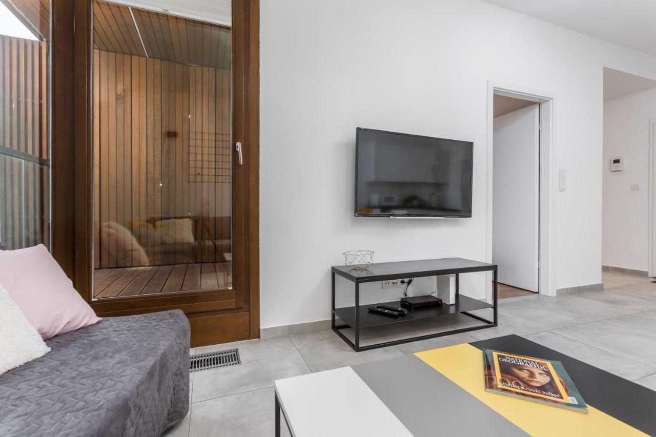 Chill Apartments Kolejowa Varşovia Exterior foto