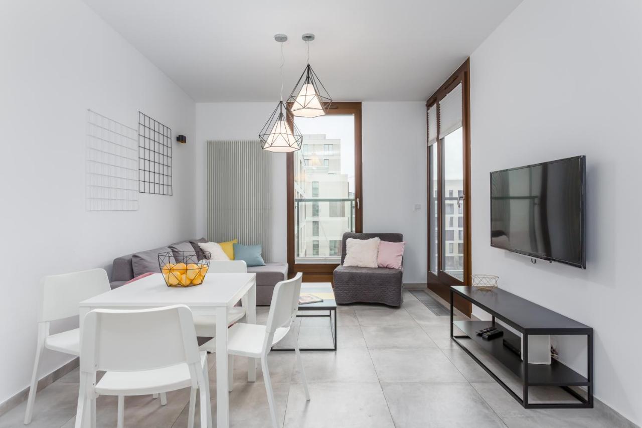 Chill Apartments Kolejowa Varşovia Exterior foto